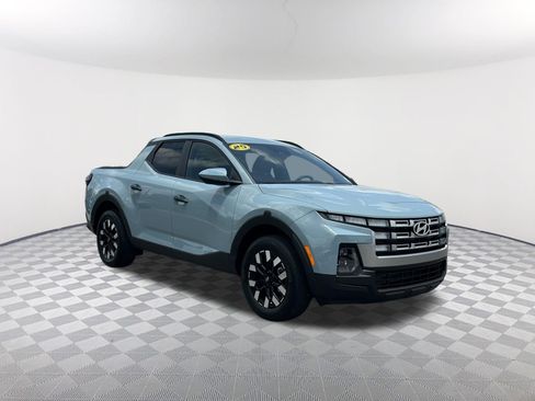 Used 2025 Hyundai Santa Cruz SEL FWD image 3