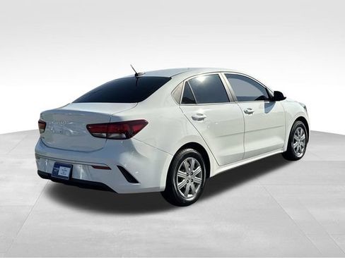 Used 2023 Kia Rio LX FWD image 5