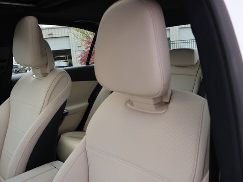 Certified 2025 Mercedes-Benz C 300 Sedan image 11