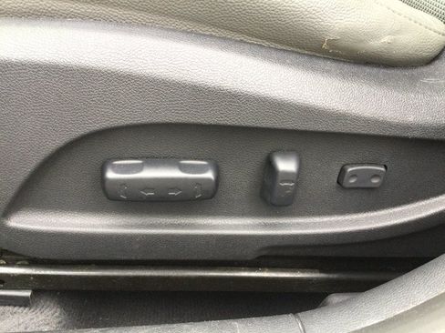 Used 2013 Hyundai Sonata SE w/ Navigation & Sunroof Pkg FWD image 18