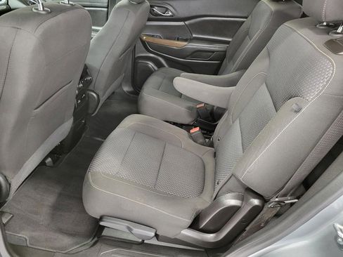 Used 2023 GMC Acadia SLE w/ Driver Convenience Package image 22