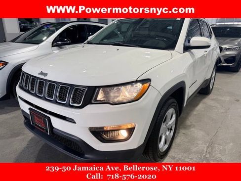 Used 2020 Jeep Compass Latitude AWD/4WD image 1