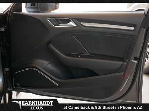 Used 2017 Audi A3 e-tron Premium Plus w/ Technology Package FWD image 12