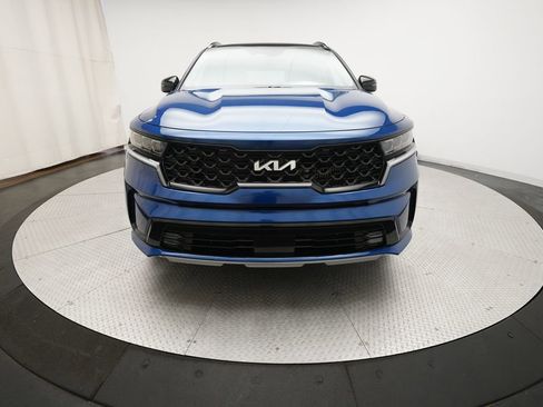 Used 2023 Kia Sorento SX AWD/4WD image 11