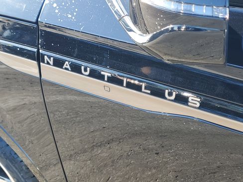 New 2026 Lincoln Nautilus Black Label image 7