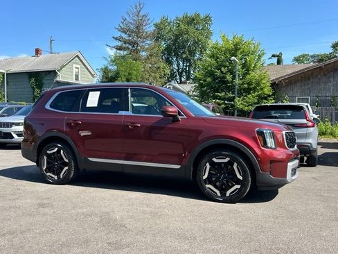 Used 2023 Kia Telluride EX AWD/4WD image 18