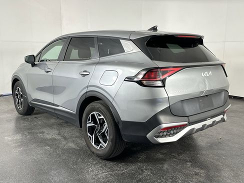 Used 2024 Kia Sportage LX image 8