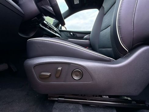 New 2026 Buick Enclave Sport Touring w/ Power Package image 14