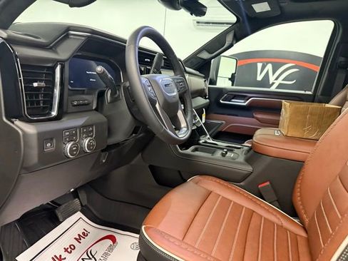 New 2026 GMC Sierra 2500 Denali Ultimate image 12