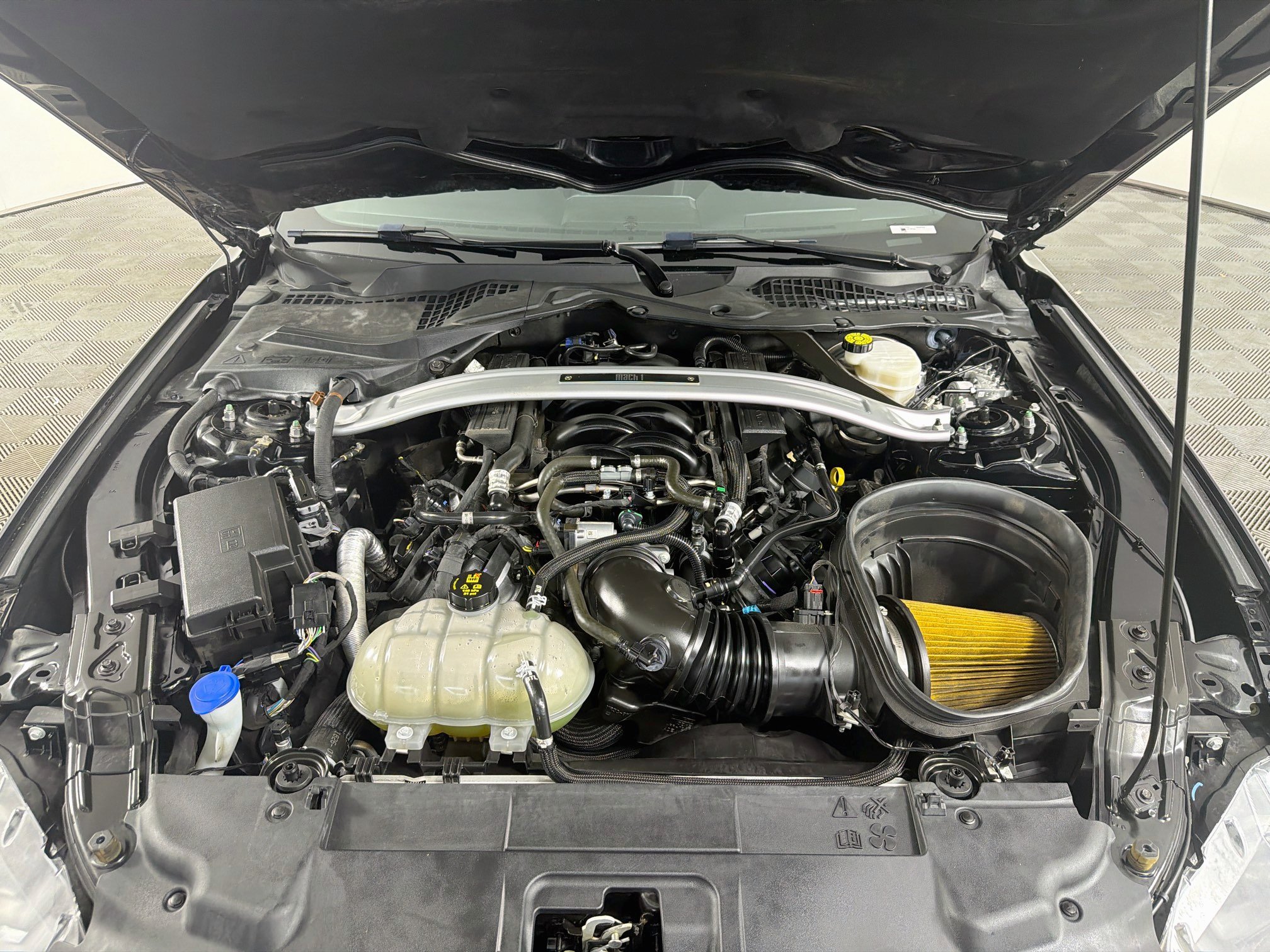 Used 2022 Ford Mustang Mach 1 RWD image 31
