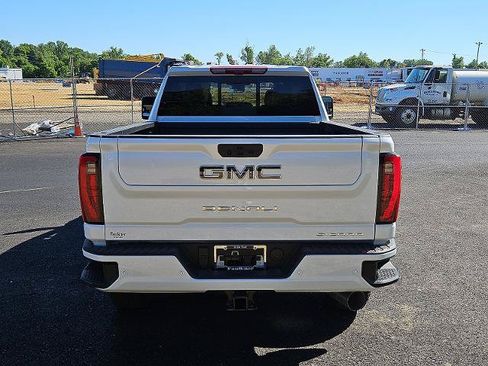 New 2026 GMC Sierra 2500 Denali Ultimate AWD/4WD image 5