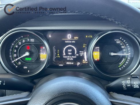 Used 2023 Jeep Wrangler Unlimited image 25