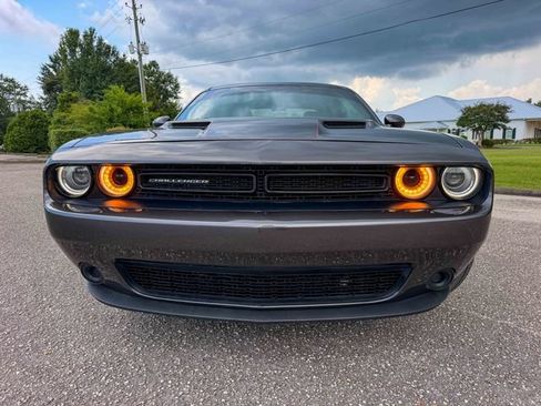 Used 2023 Dodge Challenger SXT RWD image 8