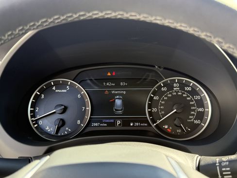 Certified 2025 INFINITI QX50 Luxe image 21