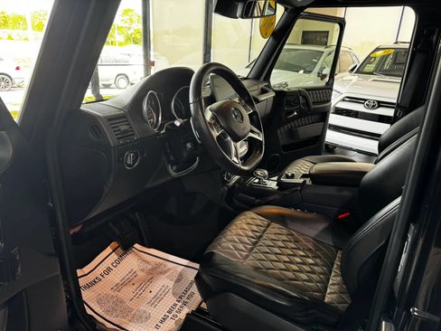 Used 2017 Mercedes-Benz G 63 AMG 4MATIC image 10