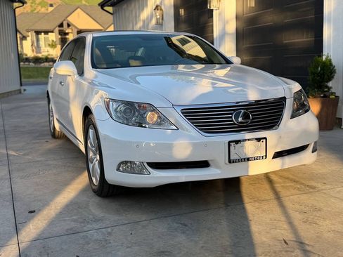 Used 2007 Lexus LS 460 L RWD image 13