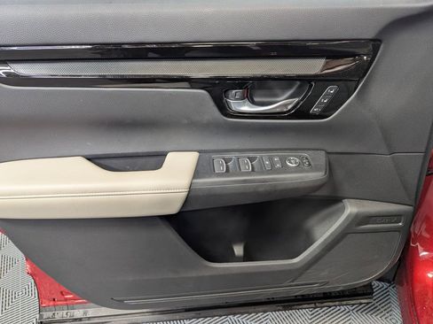 Used 2025 Honda CR-V EX-L image 19