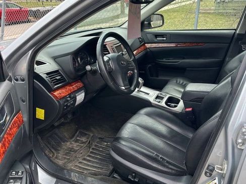 Used 2012 Subaru Outback 2.5i Limited image 5