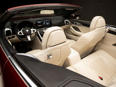 Used 2023 BMW 840i Convertible w/ Comfort Seating Package RWD image 71