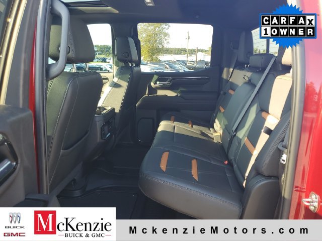 Used 2022 GMC Sierra 1500 AT4 w/ AT4 Premium Package AWD/4WD image 23