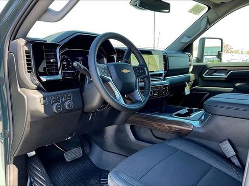 New 2026 Chevrolet Silverado 2500 LT w/ Safety Package AWD/4WD image 8