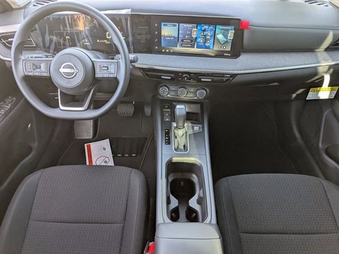 New 2026 Nissan Kicks S FWD image 8