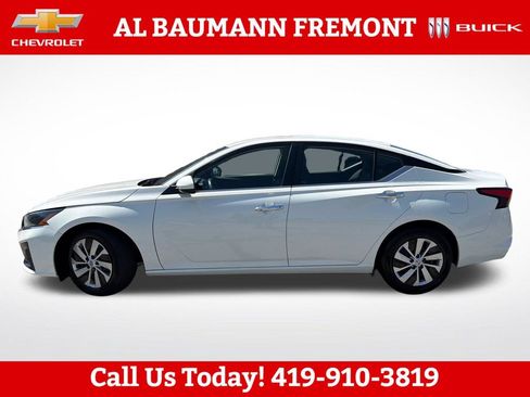 Used 2023 Nissan Altima 2.5 S FWD image 3