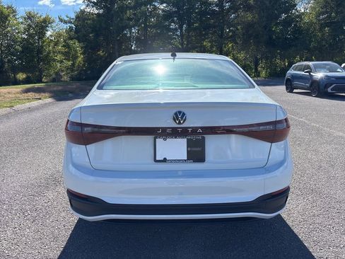 New 2025 Volkswagen Jetta Sport image 5