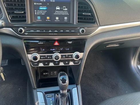 Used 2020 Hyundai Elantra SEL w/ Cargo Package (C1) FWD image 13