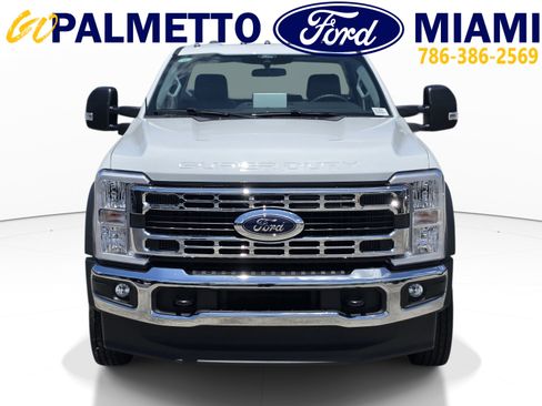 New 2026 Ford F450 XL w/ XL Chrome Package AWD/4WD image 2