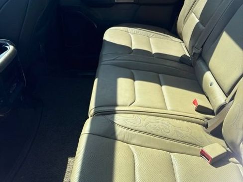 Used 2019 RAM 1500 Laramie Longhorn w/ Trailer Tow Group AWD/4WD image 16