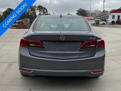 Used 2017 Acura TLX w/ Technology Package image 2