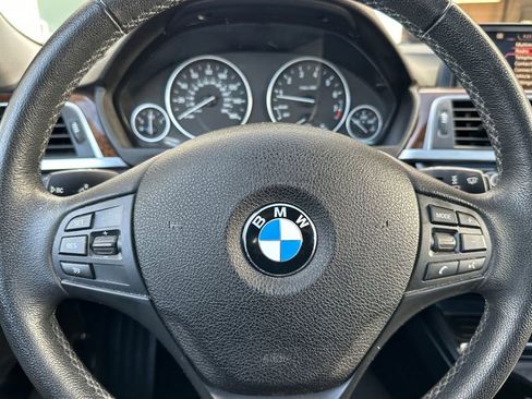 Used 2016 BMW 320i xDrive Sedan AWD/4WD image 23