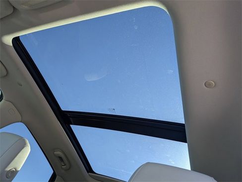 Used 2021 Cadillac XT5 Premium Luxury image 20