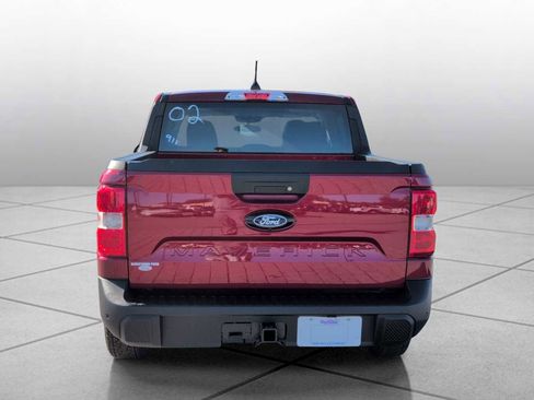 New 2025 Ford Maverick XLT w/ XLT Luxury Package image 4
