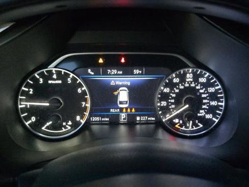 Used 2024 Nissan Murano SV w/ SV Midnight Edition Package image 13