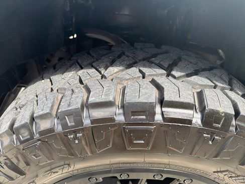Used 2019 Ford F150 XL w/ Equipment Group 101A Mid AWD/4WD image 14