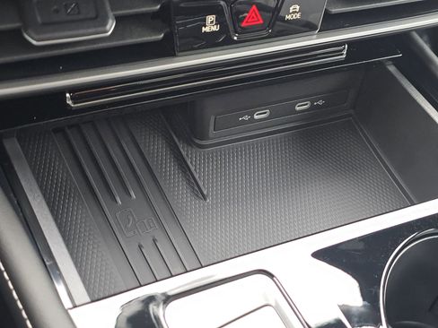 New 2026 Volkswagen Atlas Cross Sport SEL R-Line image 24