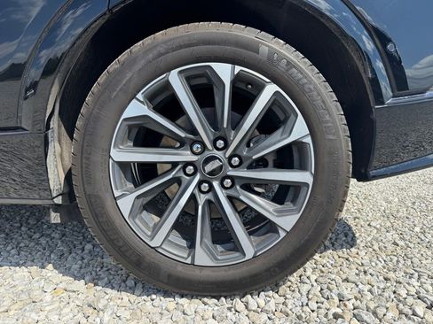 Certified 2024 Cadillac Lyriq Sport AWD/4WD image 16