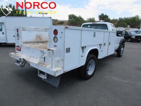 Used 2011 Ford F450 XL w/ XL Decor Group image 4