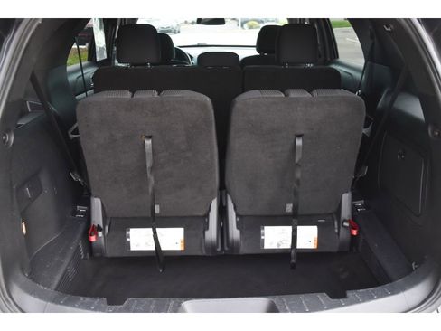 Used 2017 Ford Explorer XLT w/ Equipment Group 201A image 21