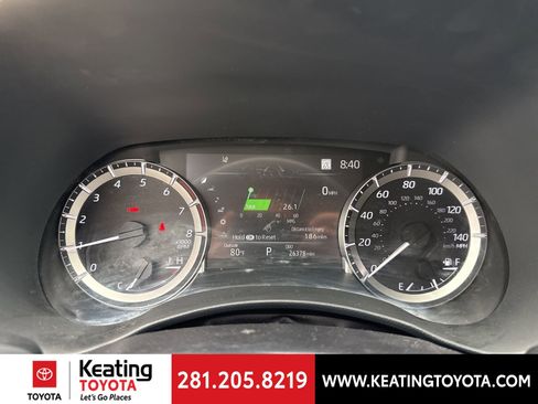 Used 2025 Toyota Highlander LE FWD image 18