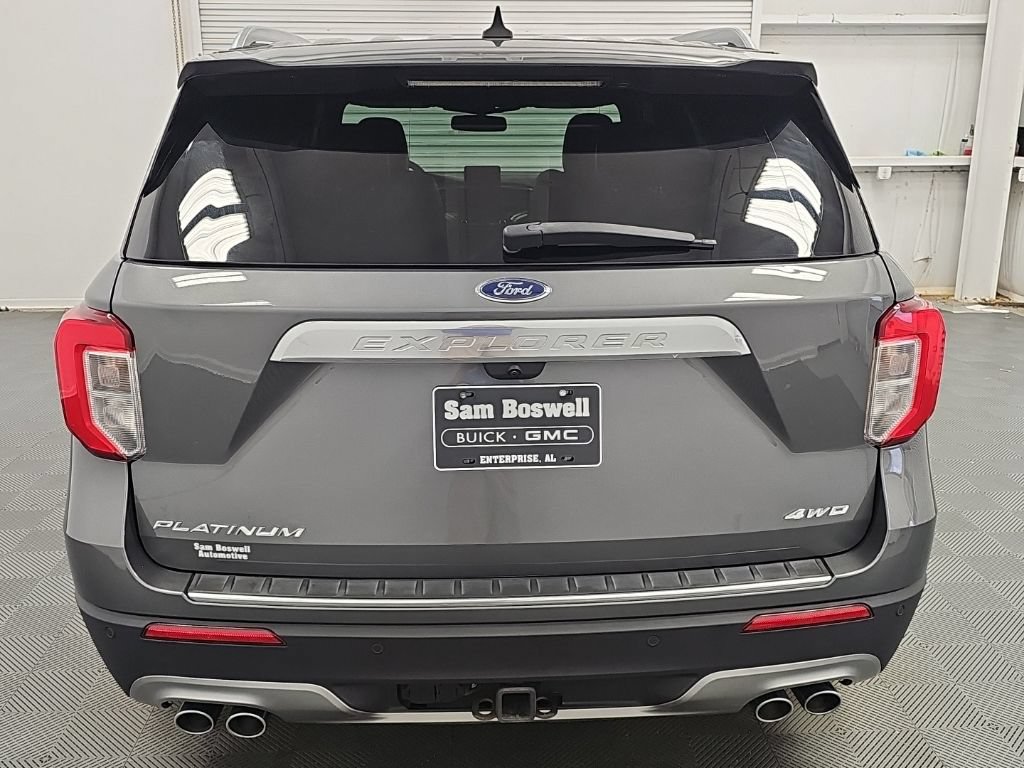 Used 2023 Ford Explorer Platinum w/ Technology Package AWD/4WD image 8
