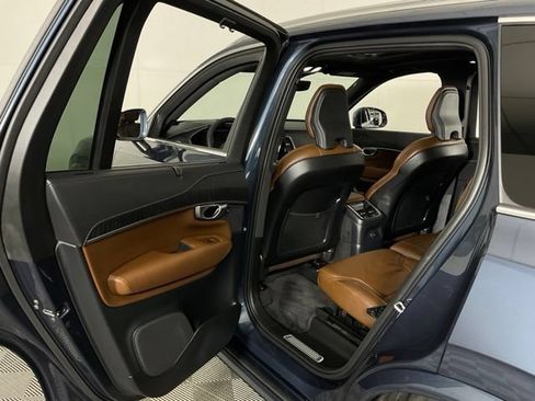 Certified 2024 Volvo XC90 T8 Ultimate AWD/4WD image 34
