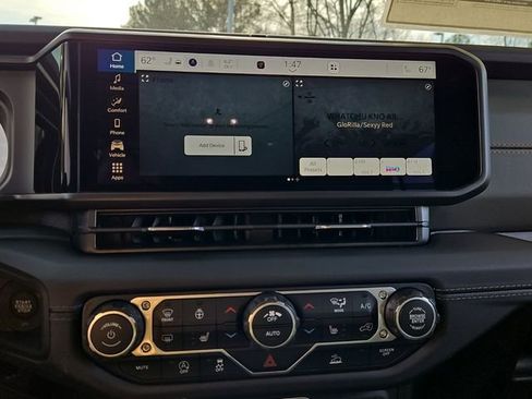 New 2026 Jeep Gladiator Mojave image 17