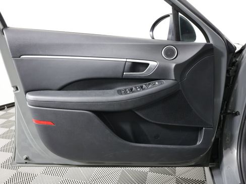 Used 2020 Hyundai Sonata SEL w/ Convenience Package image 12