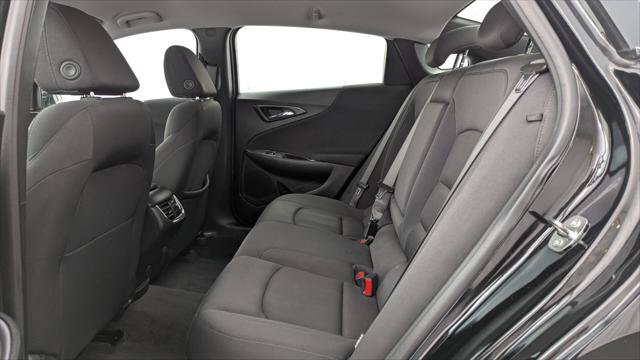 Used 2023 Chevrolet Malibu LT FWD image 17