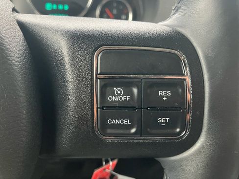Used 2014 Jeep Wrangler Unlimited Sahara w/ Connectivity Group AWD/4WD image 23