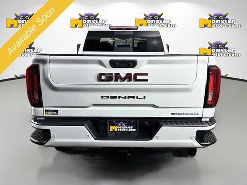 Used 2022 GMC Sierra 2500 Denali AWD/4WD image 6