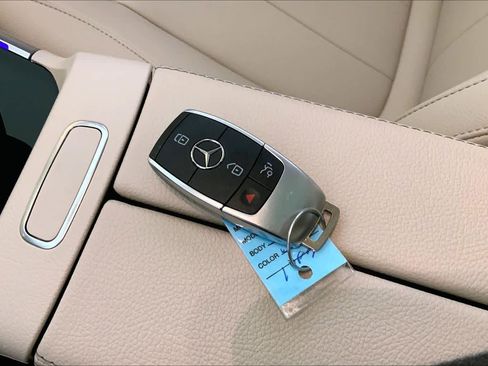 Used 2023 Mercedes-Benz GLA 250 4MATIC image 15